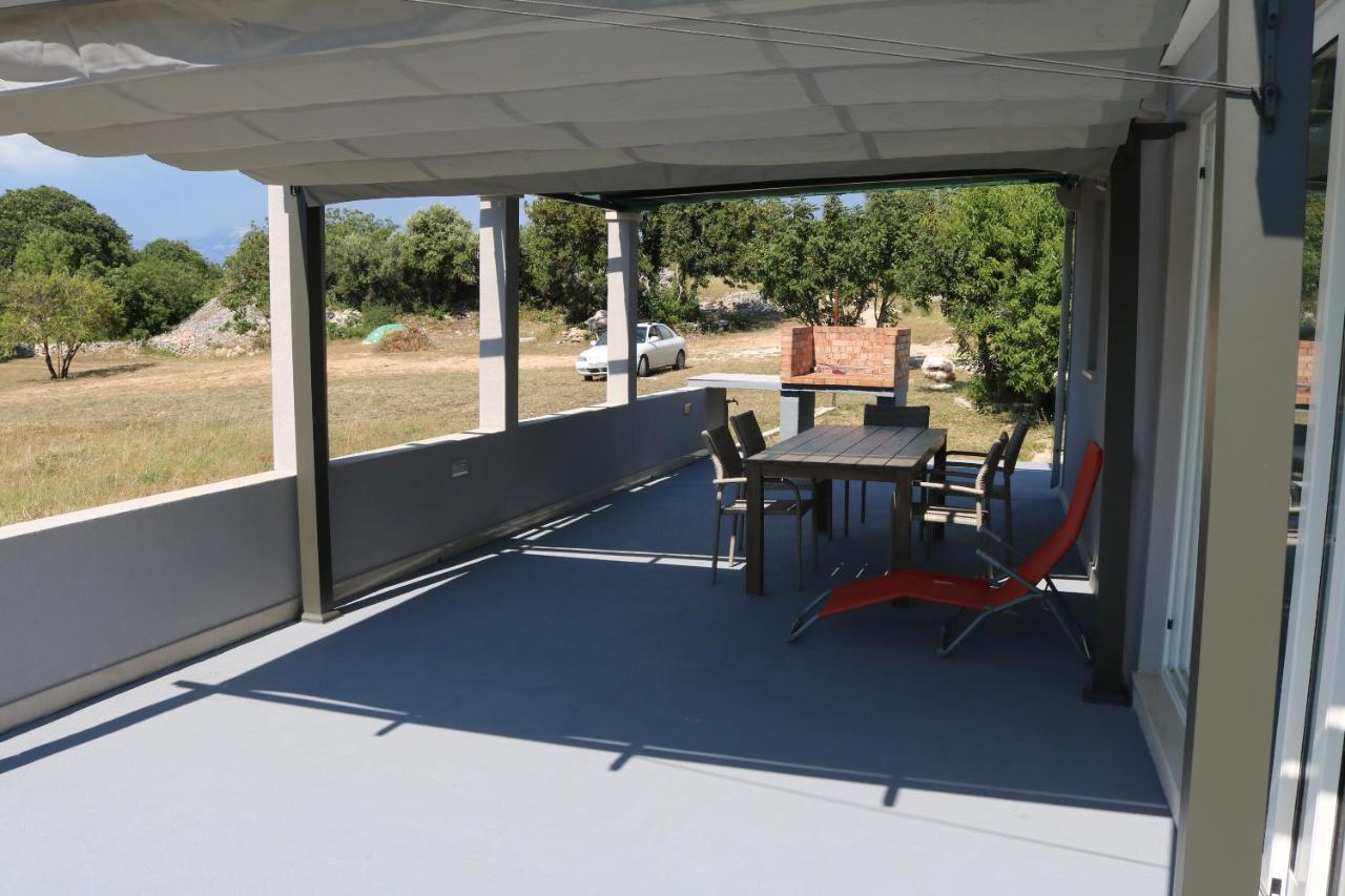 فيلا Nane Garden House With Heated Pool Mirce المظهر الخارجي الصورة